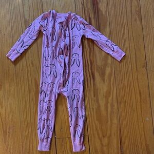 Hanna Andersson Pink Bunny Print Footed One-Piece
